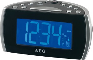 AEG MRC 4119 Projektions-Uhrenradio im Vergleich